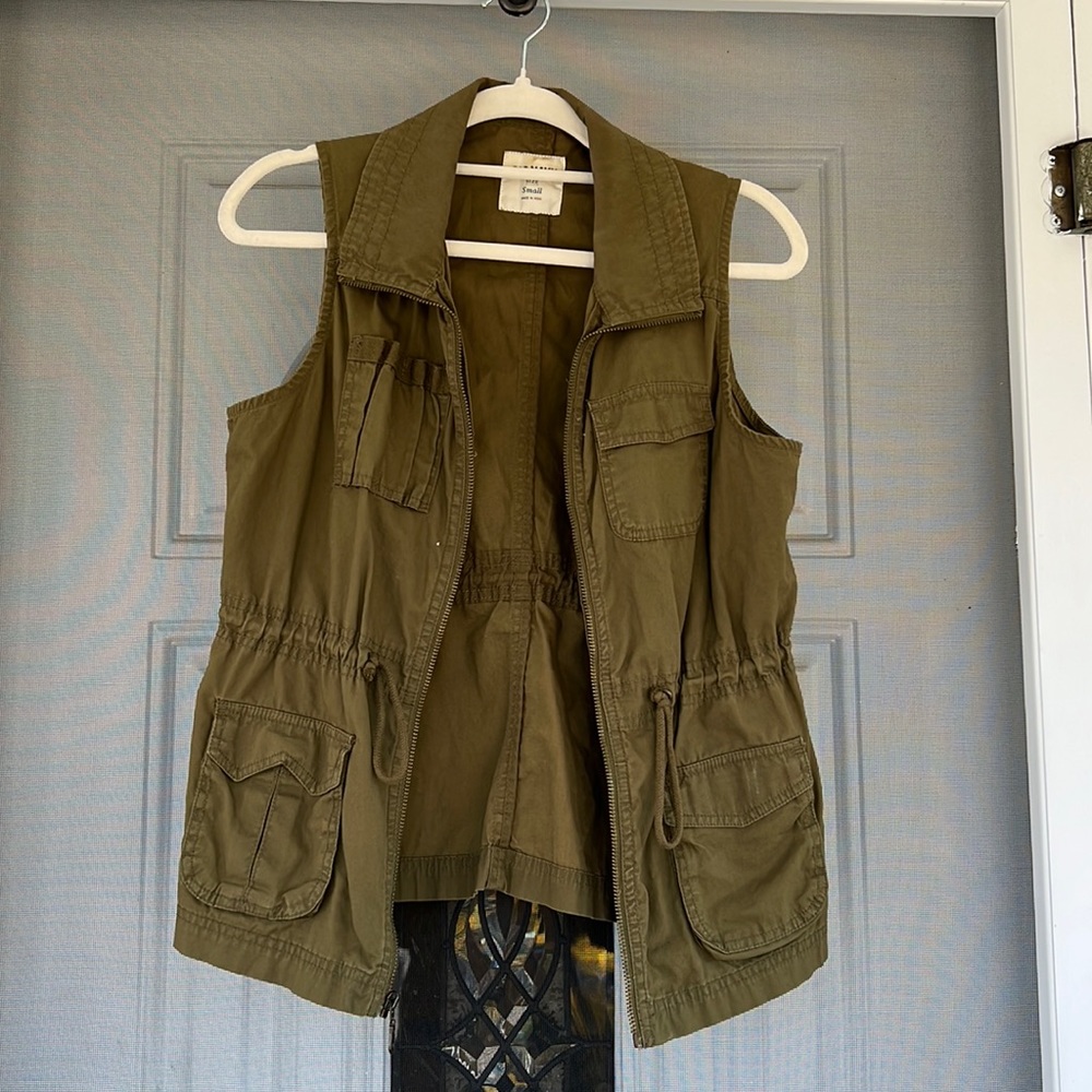 Army green vest